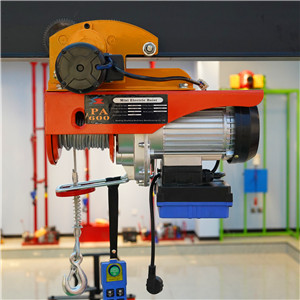 輕型商場(chǎng)電動(dòng)吊鉤遙控器如何更